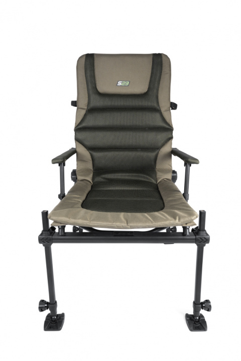 Korum accessory outlet chair fully loaded
